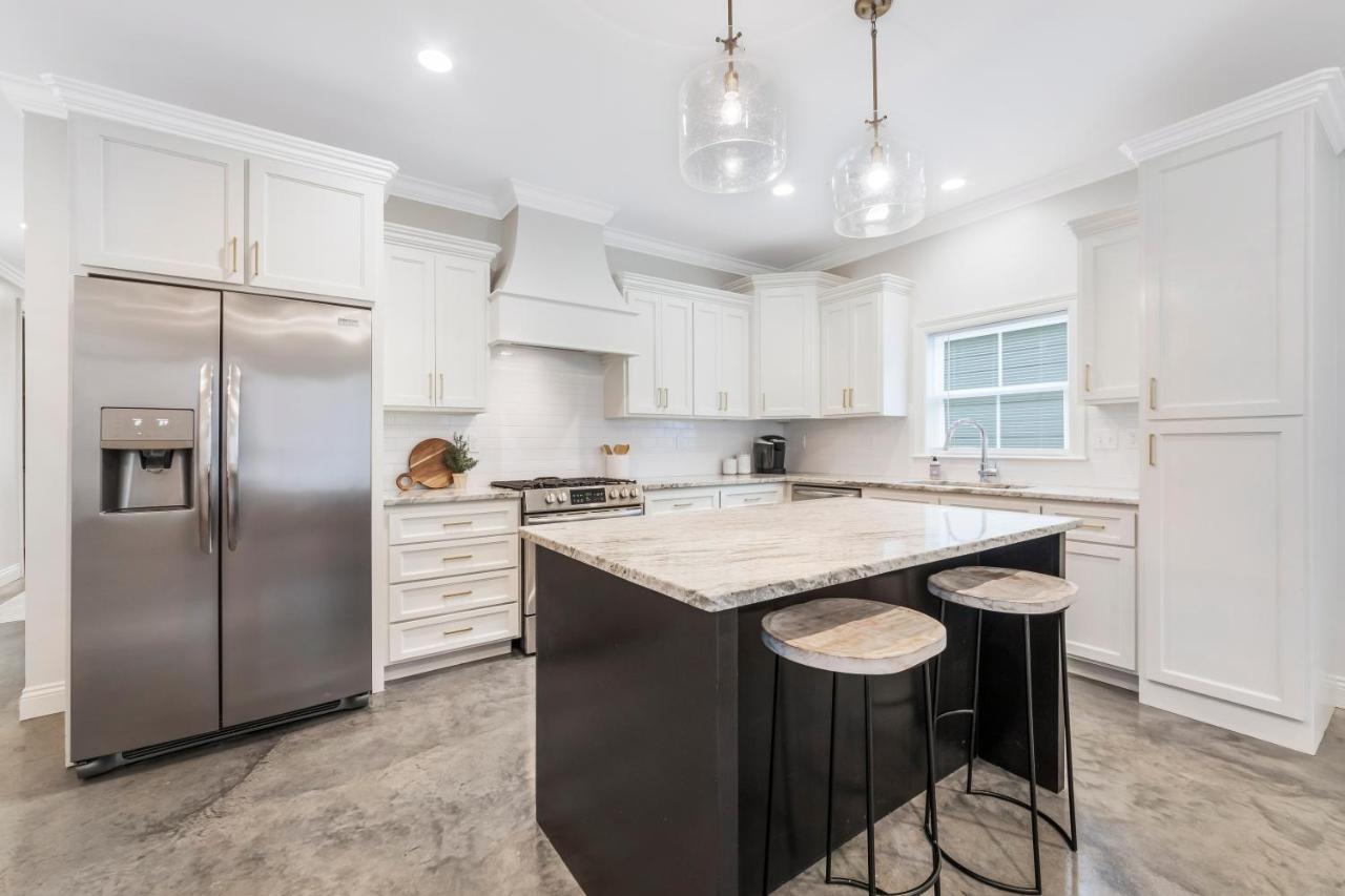 Charming Cottage Built In 2019 Lafayette Exterior photo